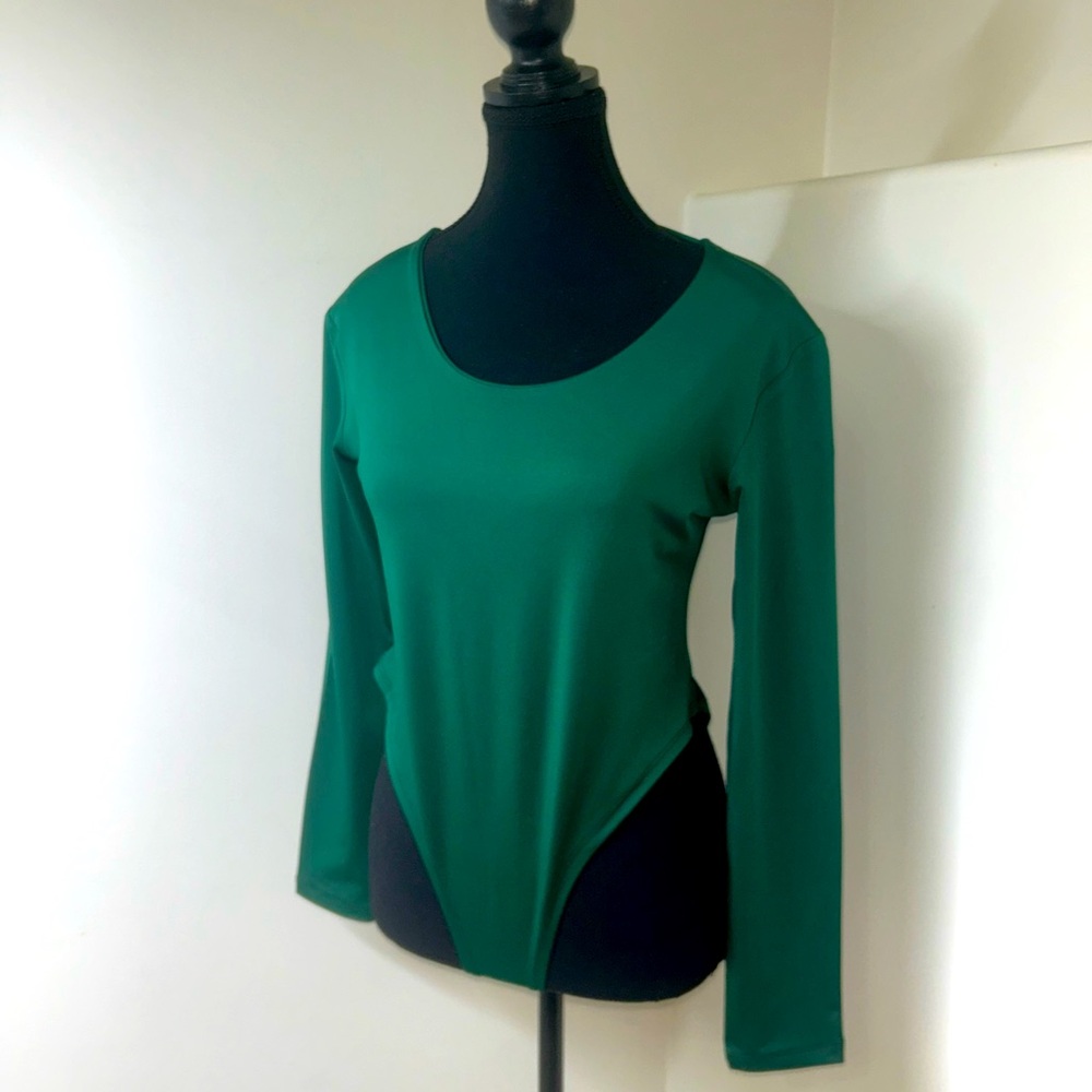 Green long sleeve bodysuit